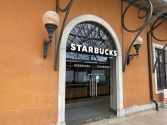 Konak Pier: Starbucks